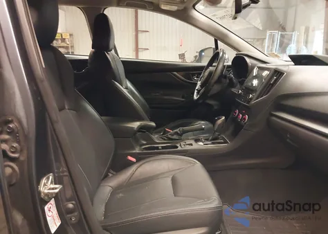 2017 Subaru Impreza 2.0I Limited z USA, uszkodzony, nr VIN 4S3GKAT67H3624192